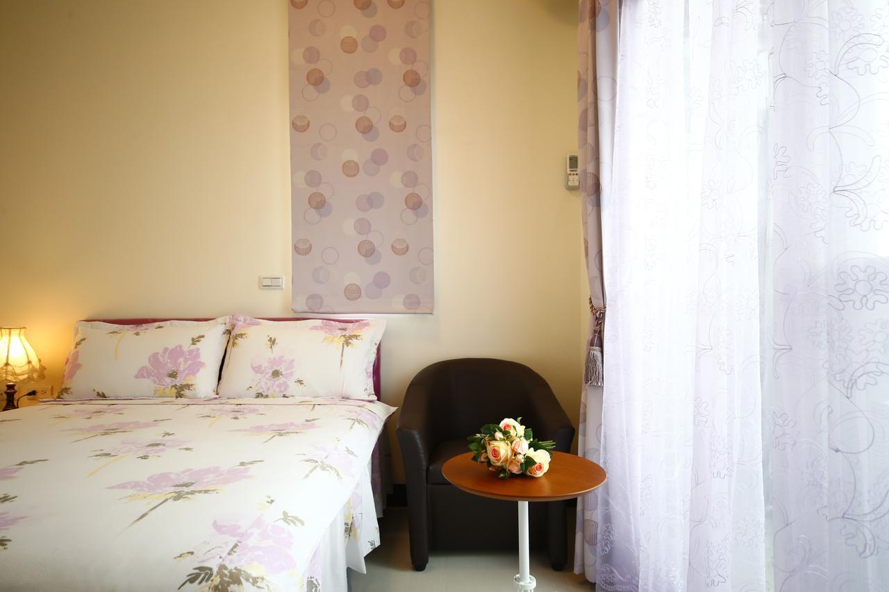 Xin Jing Zhan Homestay Hualien City Exterior foto